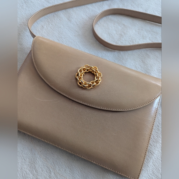 Paloma Picasso Handbags - Rare Vintage Paloma Picasso Beige Shoulder Bag  Collectible